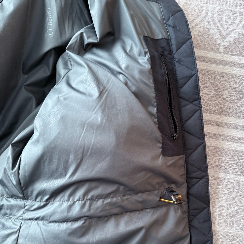 Women's LL Bean Mountain Classic Down Parka w/Hood XL.    Rated Warmest. NWOT - Picture 5 of 7